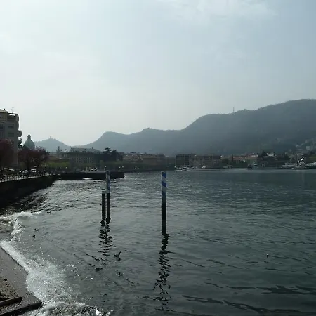 Splendid By The Lake Апартаменты Комо
